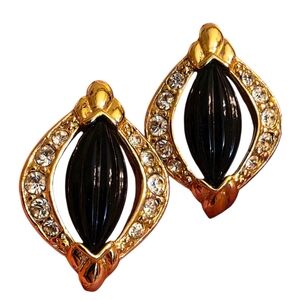 Vintage Trifari Gold Tone Rhinestone Earrings Black Marquis Stone